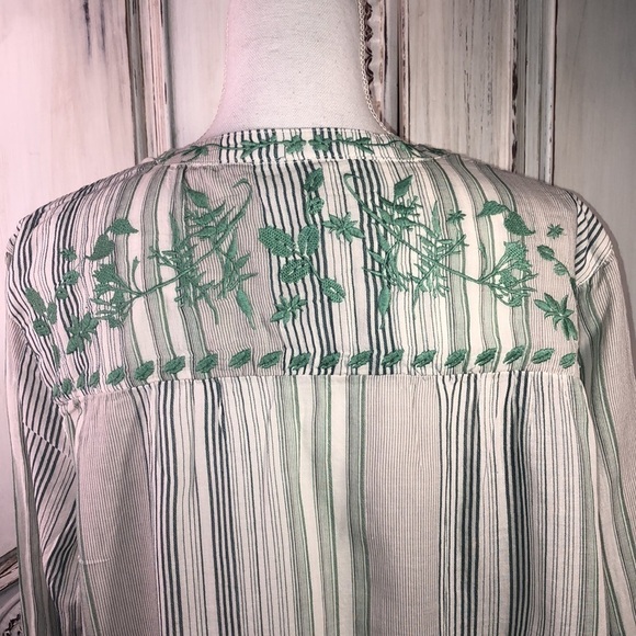100% Cotton Long Sleeve Embroidered Tie Front Peasant Blouse Size XXL - Picture 9 of 13
